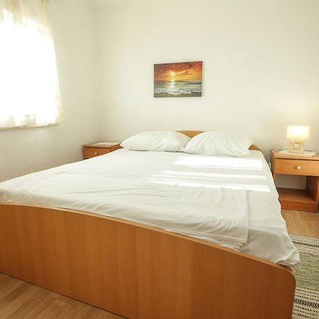 Apartments Teo Privlaka  Extérieur photo
